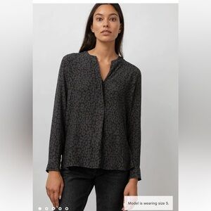 Rails blouse smooth satin cheetah crepe print size S